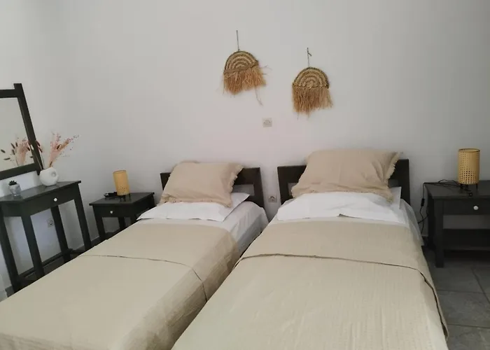 Marathos Apartment *